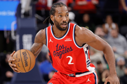 If Kawhi performs like Kobe during his streak, he could save the Clippers' season.