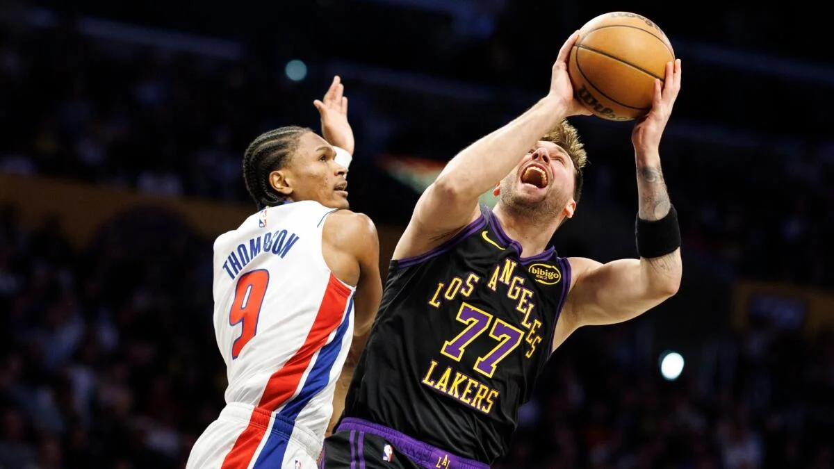 Lakers' JJ Redick frustrated by Pistons ``fouling on every possession''