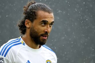 Leeds reignite movement for £50,000-a-week 'machine'