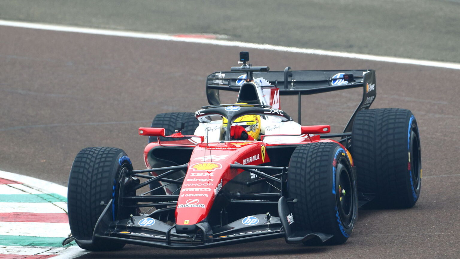 Lewis Hamilton unveils the new Ferrari shakedown SF-26