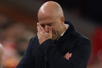 Liverpool ready to start talks to hire 'genius' in Arne Slott upgrade