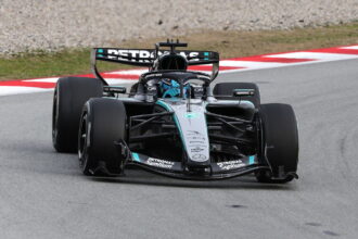 Mercedes sets new F1 test benchmark, McLaren suffers trouble on fourth day