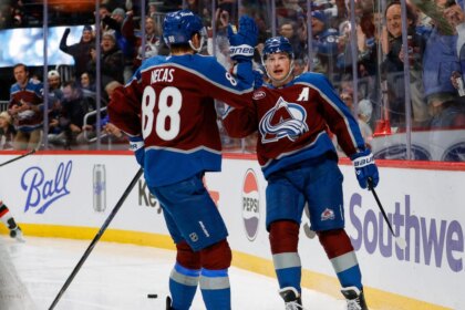 NHL Power Ratings: Avalanche Shows Signs of Downturn but Still Remains No. 1