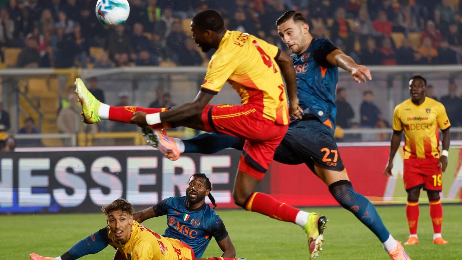 Nottingham Forest begin final negotiations to sign Napoli striker Lorenzo Lucca