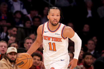 Saturday's Knicks vs. 76ers NBA action, CBB ranked games and more best bets