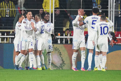 Fenerbahce 0-1 Aston Villa: Sancho's header seals Emery's team's place in the top eight