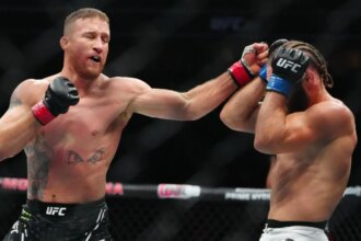 UFC 324 odds, fight card, predictions: Gaethje vs. Pimblett picks from proven MMA experts