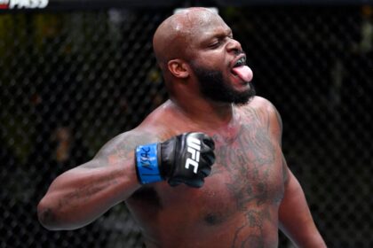 Derrick Lewis celebrates KO win over Curtis Blaydes