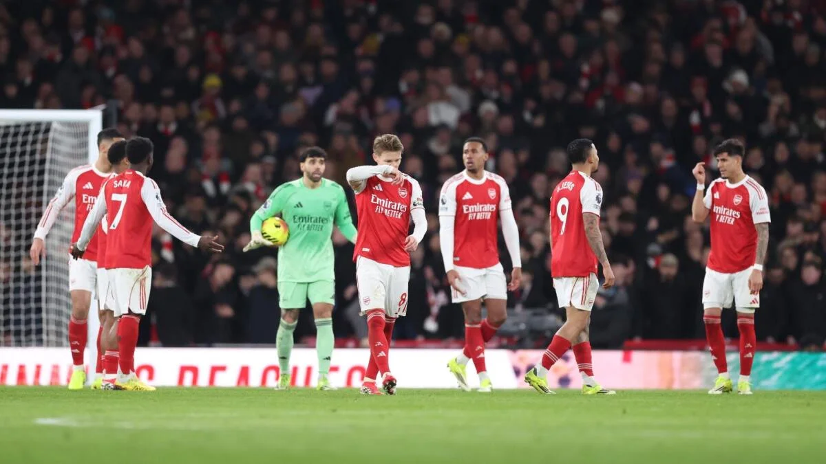 Arsenal's Premier League chase stands in Man Utd's way, but the Gunners' biggest obstacle remains