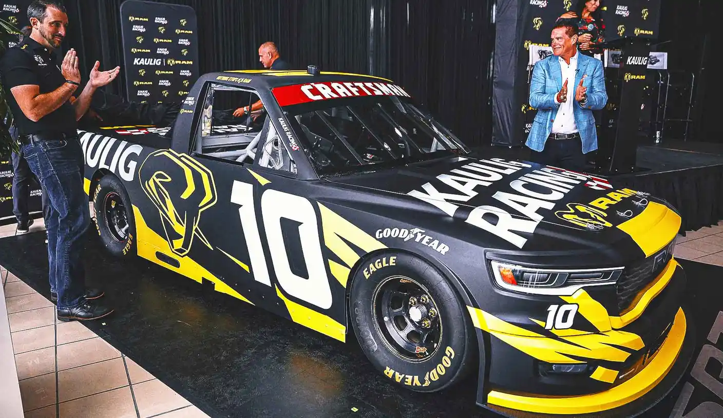 Aiming to be a Kaulig Truck Series driver ``fight for a seat'' on FOX/FS1