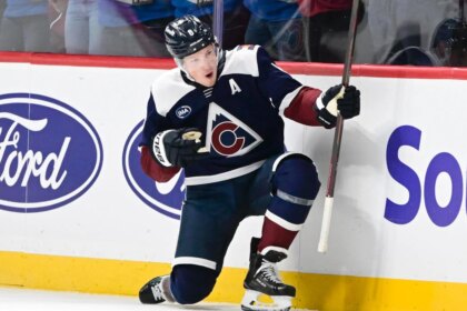 NHL power ratings: Avalanche avoid slump and maintain No. 1 spot