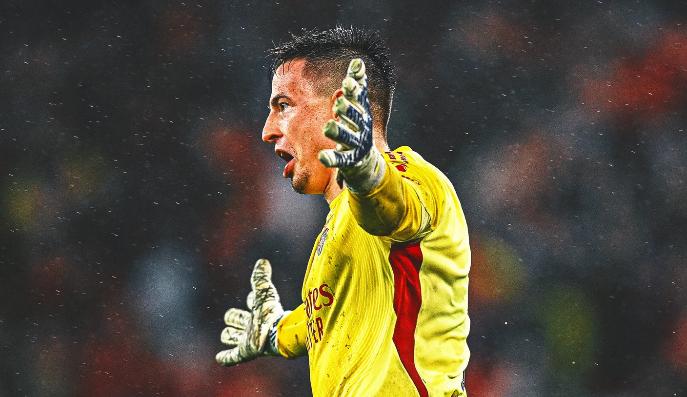 Goalkeeper goal! Benfica keeper secures club's place in Champions League knockout phase