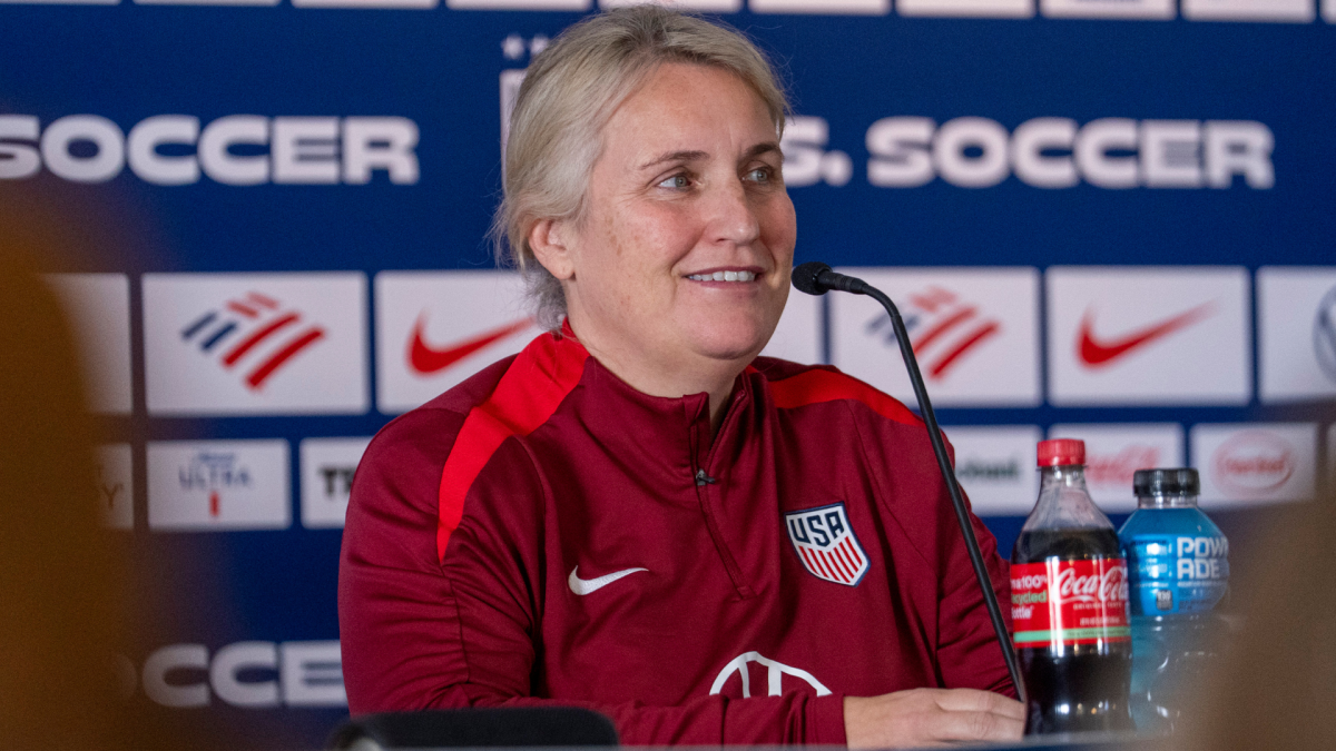 Emma Hayes says young USWNT will have a 'completely new lineup' as they close camp against Chile in January