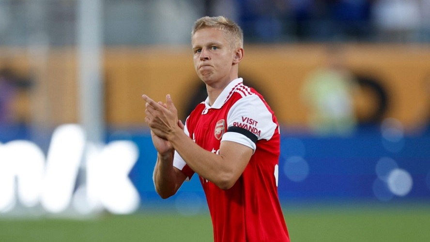 Zinchenko awaits Ajax medical check, club continues negotiations