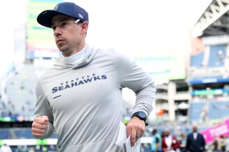 Raiders looking to hire Klint Kubiak: Seahawks OC expected to take Las Vegas job