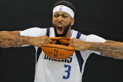 The Wizards acquired Anthony Davis in a bizarre deal before the NBA trade deadline. WM Phoenix Open Preview