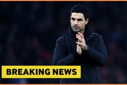 Arsenal manager Mikel Arteta applauds the fans