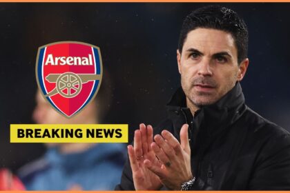 Arsenal manager Mikel Arteta applauds the fans