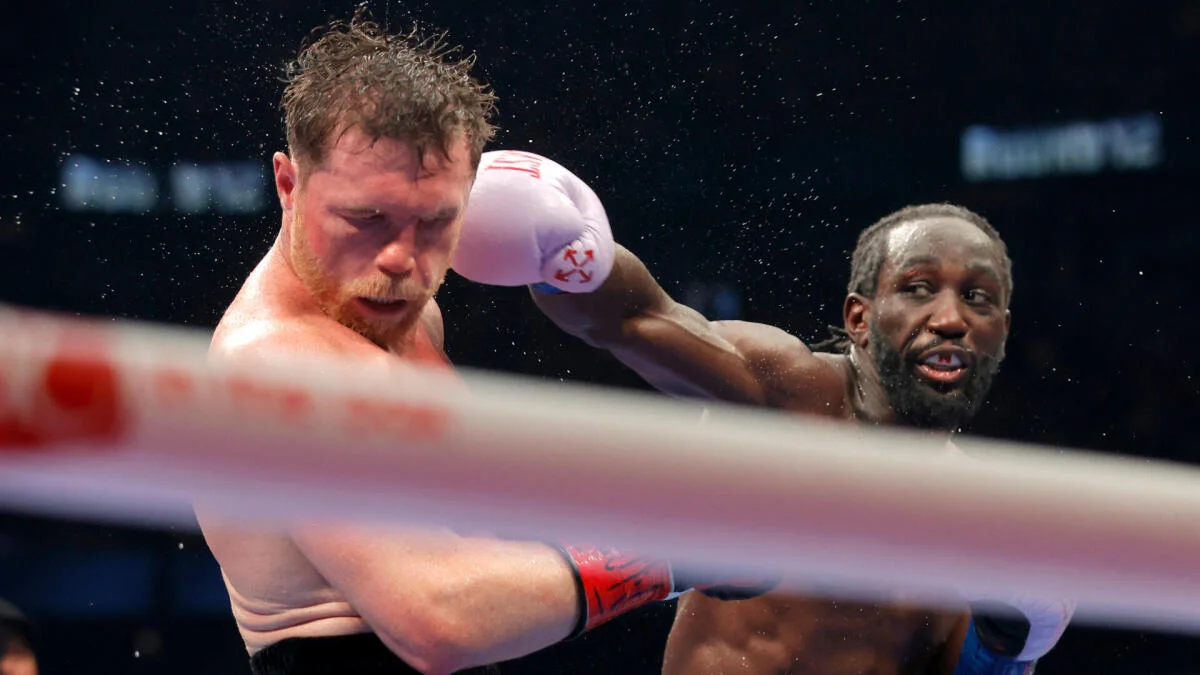 Canelo Alvarez insists on rematch with Terrence Crawford after suffering cramps in first fight