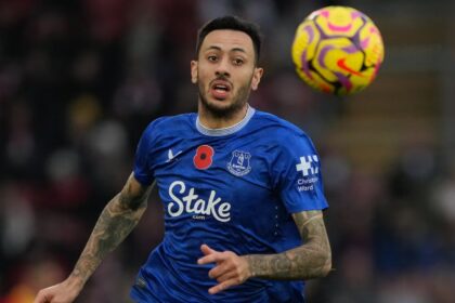 David Ornstein shares Dwye McNeil concerns with Crystal Palace after contract agreement