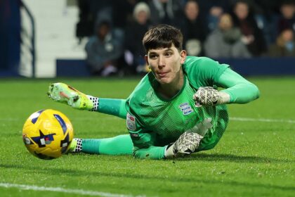 Davis will have to drop the Birmingham star, who completed one pass.