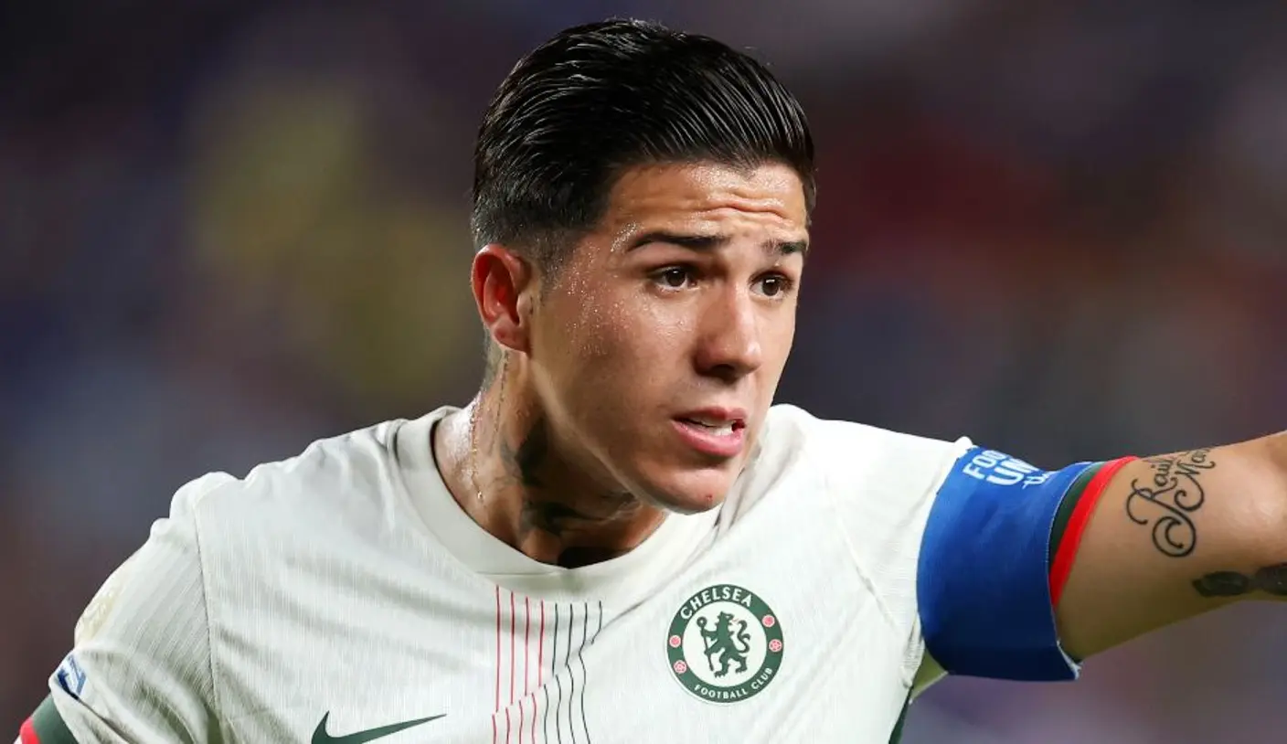 real madrid? PSG? Argentina's Enzo Fernandes is eyeing a move to Chelsea