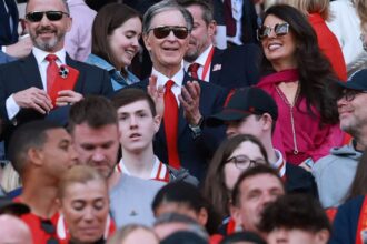 FSG are currently in contact to sign a "clinical" striker. He is a Liverpool fan since childhood.