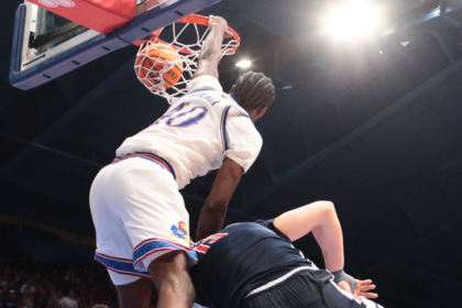 Kansas inflicts its first loss on Arizona. USA curling team on track to win gold medal at 2026 Winter Olympics