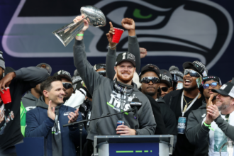 Seahawks' Sam Darnold thanks after Super Bowl: 'A lot of people didn't believe in me'