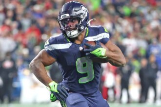 There's one free agent every NFL team should keep: George Pickens, Kenneth Walker III, etc.