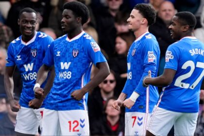 Le Bliss has to bench Sunderland star who loses the ball every two touches