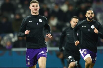 Liverpool preparing to offer £26m for next signing Jeremy Jaquet