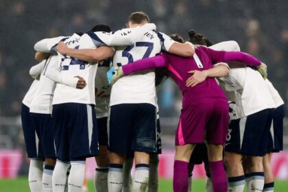 Luiz's family really wants Tottenham to appoint title-winning 'genius' manager