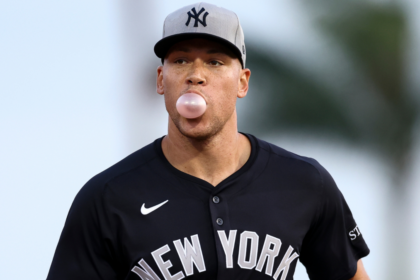 When does MLB spring training start? Important dates for pitchers and catchers to report to camp