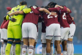 Player rejected West Ham's new contract before leaving on deadline day