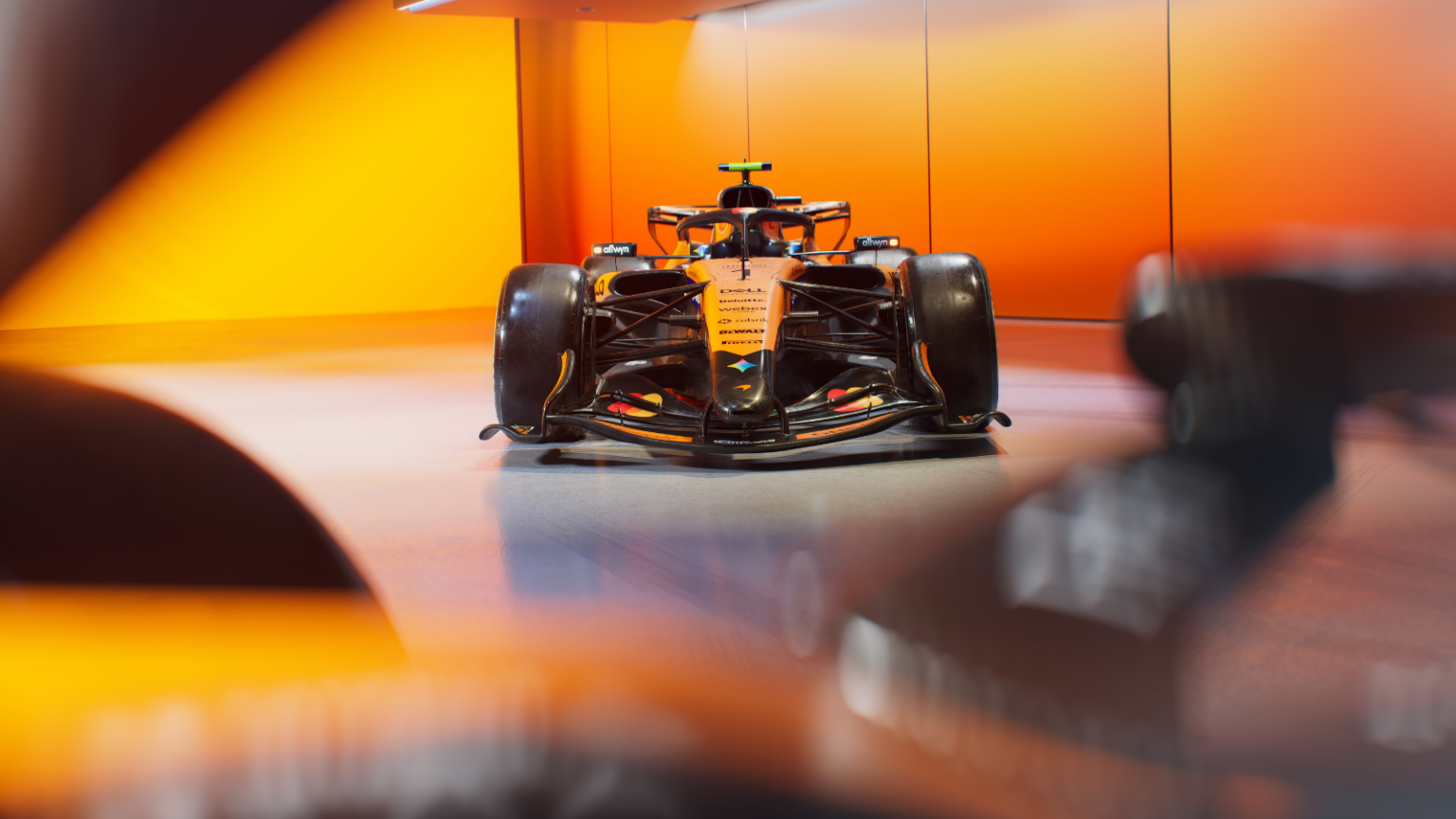 Who is the other F1 title winner? Explaining McLaren's MCL40 car design
