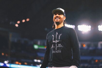 What's next: Mariners add All-Star, Reds reunite with Eugenio Suarez