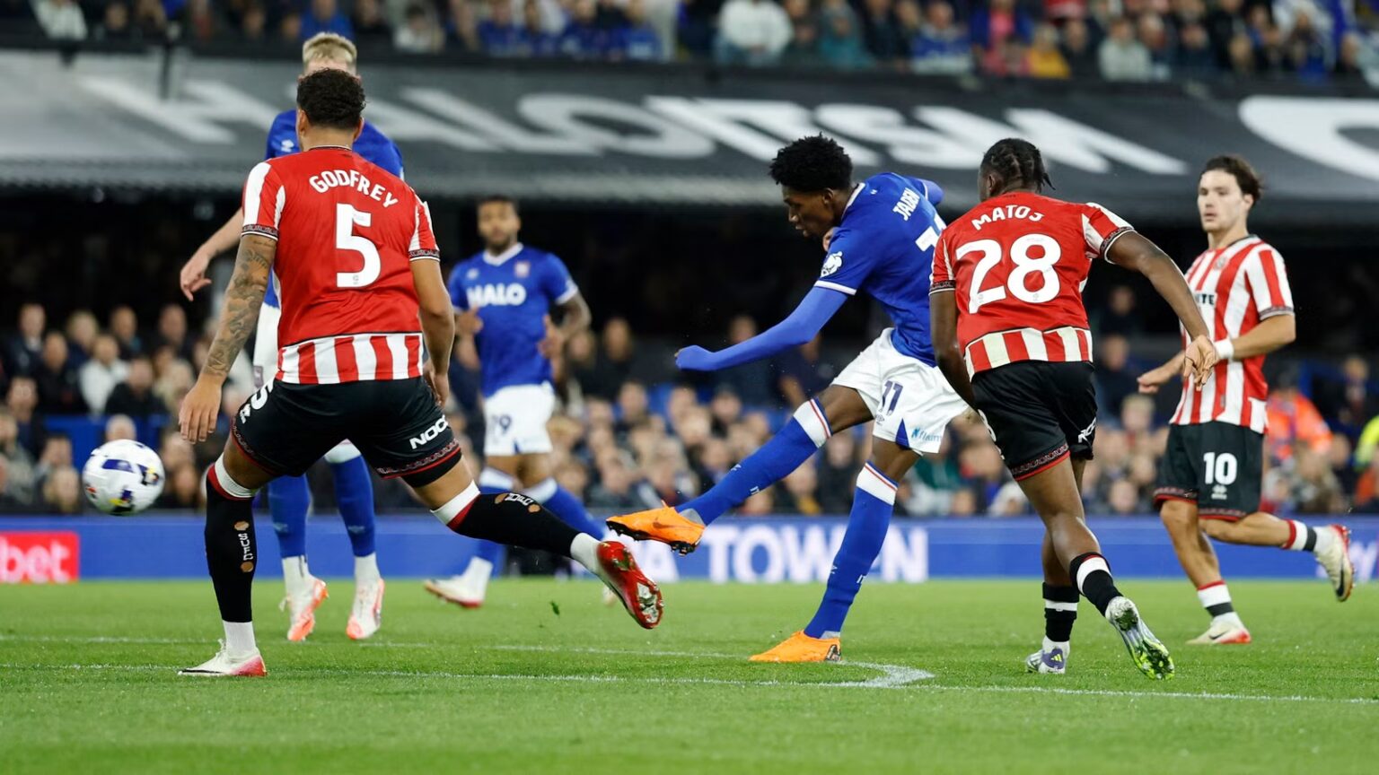 Wolves prepare to make bid for Ipswich star Jayden Philozine, they are frontrunners