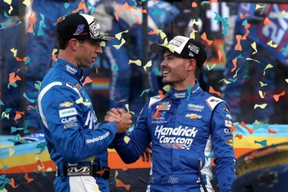 Kyle Larson signs 5-year contract extension with Hendrick