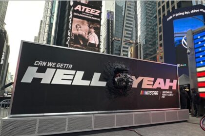 NASCAR sets Guinness World Record for loudest billboard in New York