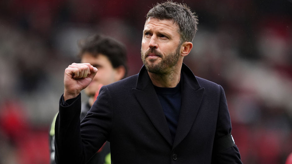 Michael Carrick fires Manchester United on all cylinders as they beat Tottenham for fourth straight win