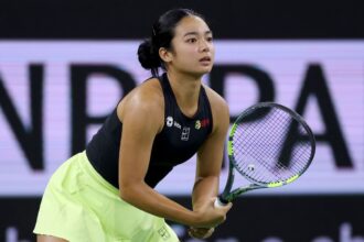 Alex Ila loses to Linda Noskova in round of 16 at BNP Paribas Open
