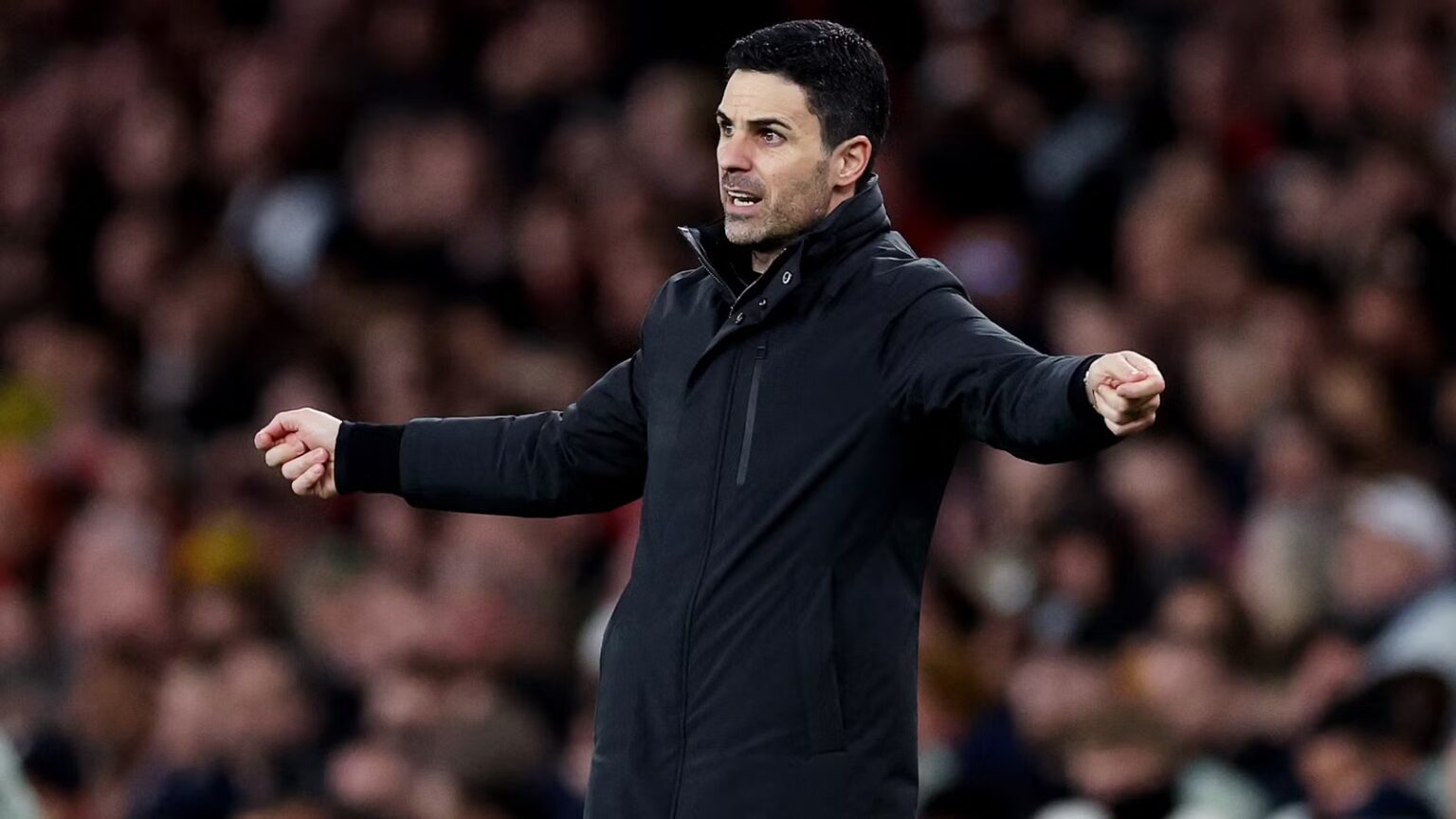 Andrea Berta calls to sign Pio Esposito at Mikel Arteta's request