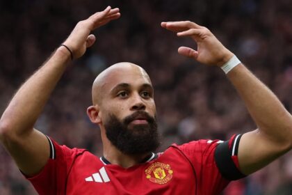 Carrick can unleash Manchester United's 'Foden Regen' and finally drop Mbeumo