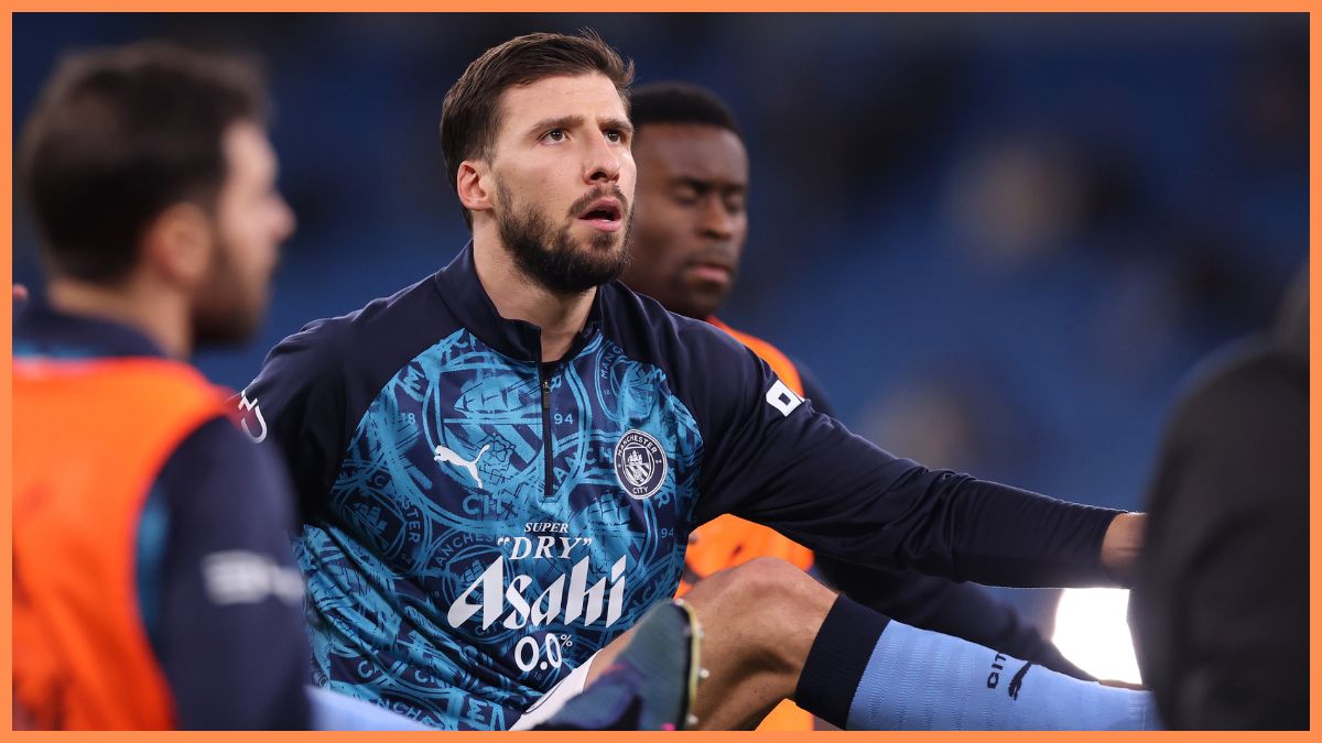 Ruben Dias of Manchester City warms up prior to the Premier League match between Manchester City and Nottingham Forest