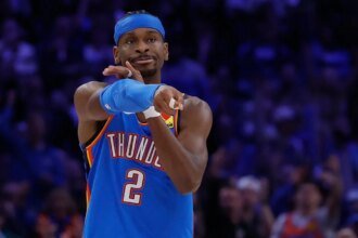 Gilgeous-Alexander breaks Wilt's 63-year NBA scoring record