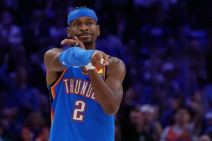 Gilgeous-Alexander breaks Wilt's 63-year NBA scoring record