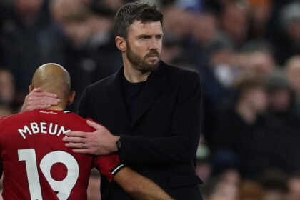 If we sign Ten Hag, he may never play for Man United again.