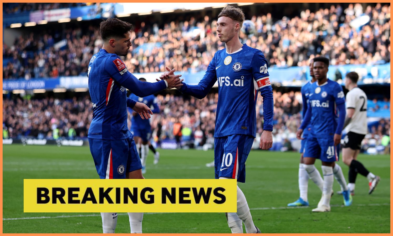 Cole Palmer celebrates with Chelsea teammate Pedro Neto