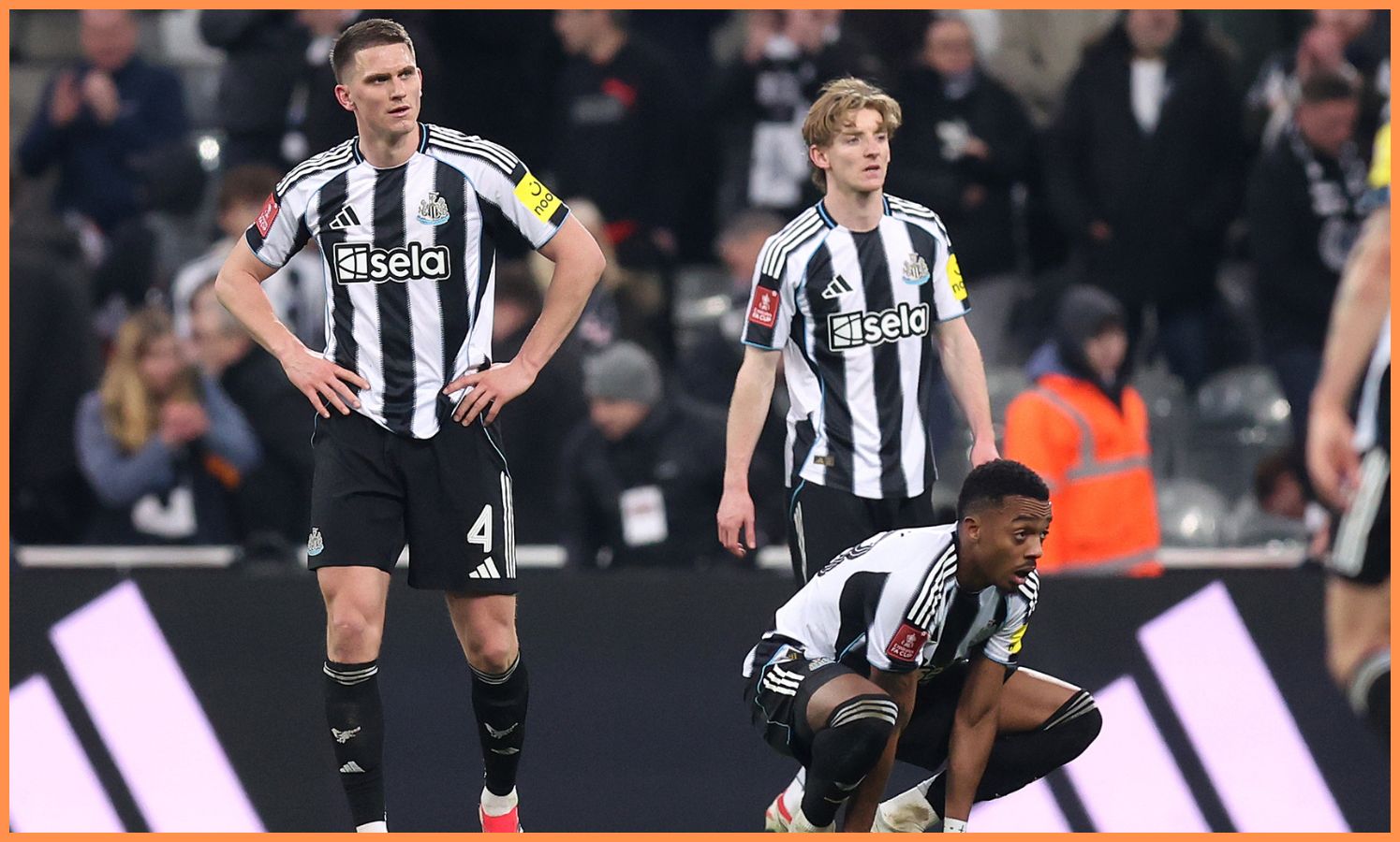 Anthony Gordon and his Newcastle teammates look on